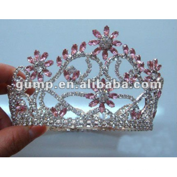 Lovely Tiara strass à la strass pour la fête